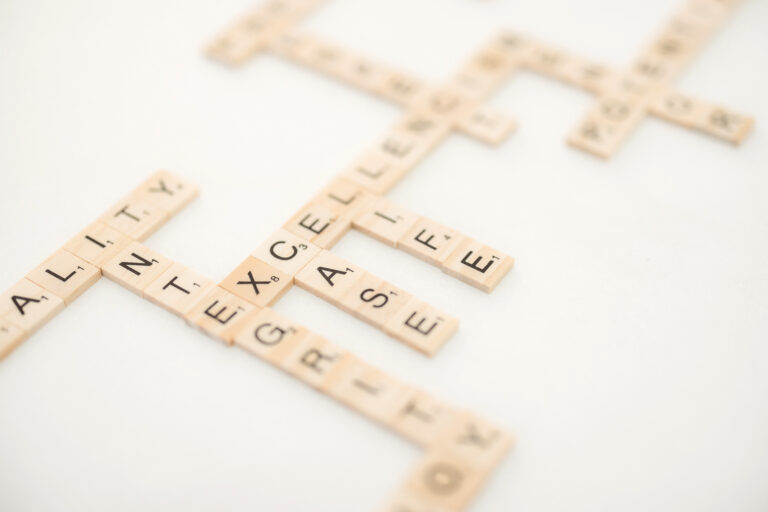 Stick or Twist? Play or Pass?